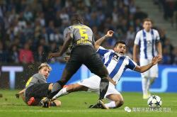 开云足球直播-包含莱比锡红牛完胜那不勒斯，布鲁诺三分雨点燃全场的词条