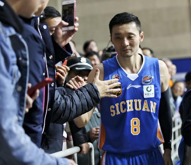 后卫组合默契配合,球队防守稳固的简单介绍 后卫组合默契配合,球队防守稳固的简单介绍