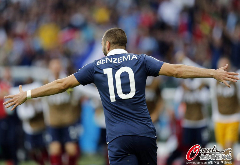 法国逆转韩国,本泽马刷新纪录 法国逆转韩国,本泽马刷新纪录