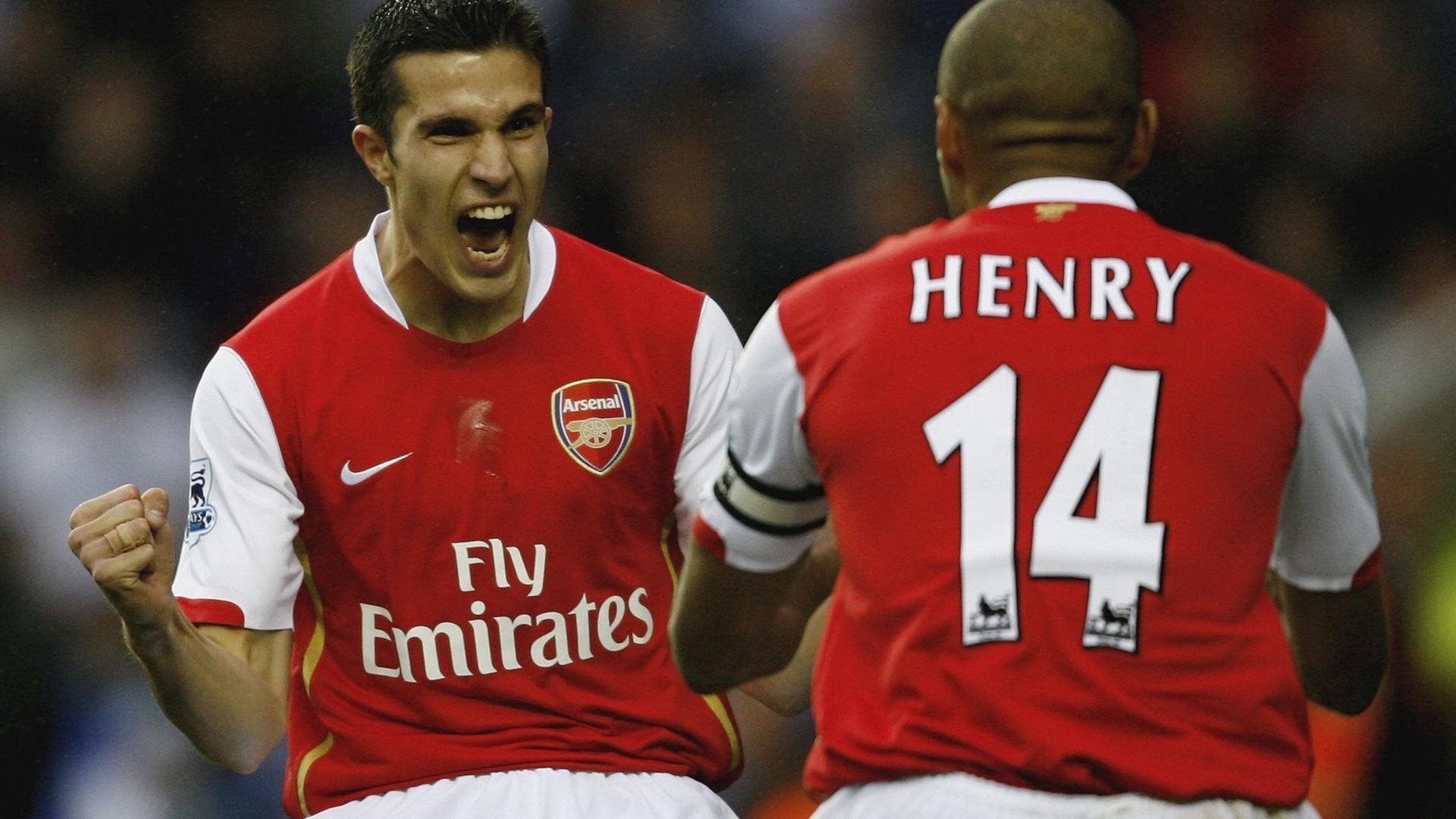 从洪都拉斯到欧冠之巅,马丁内利如何以曼联式翻盘精神接管比赛