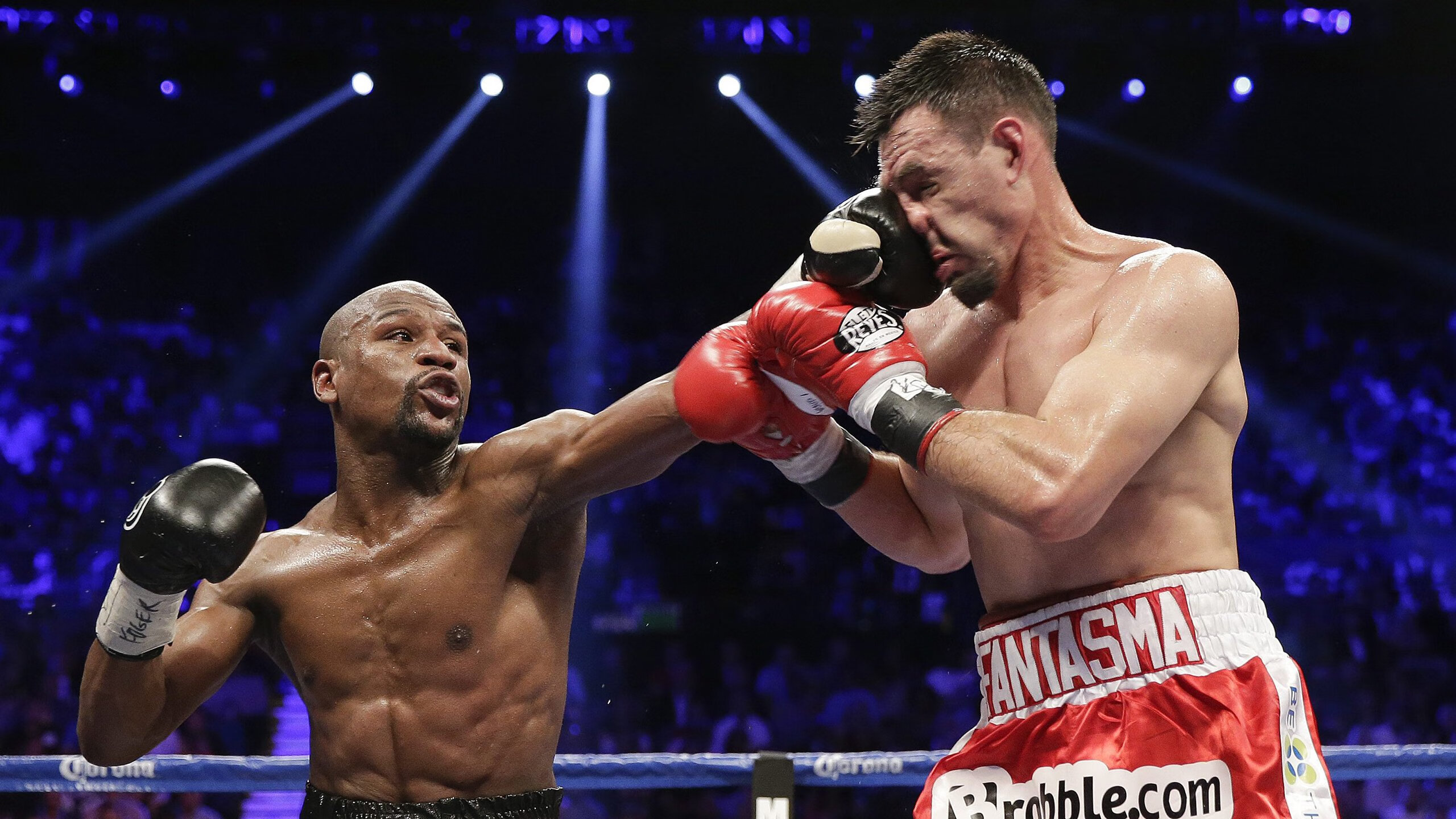 那不勒斯式闪电战，卢卡库在2026世界杯的芬兰征服记