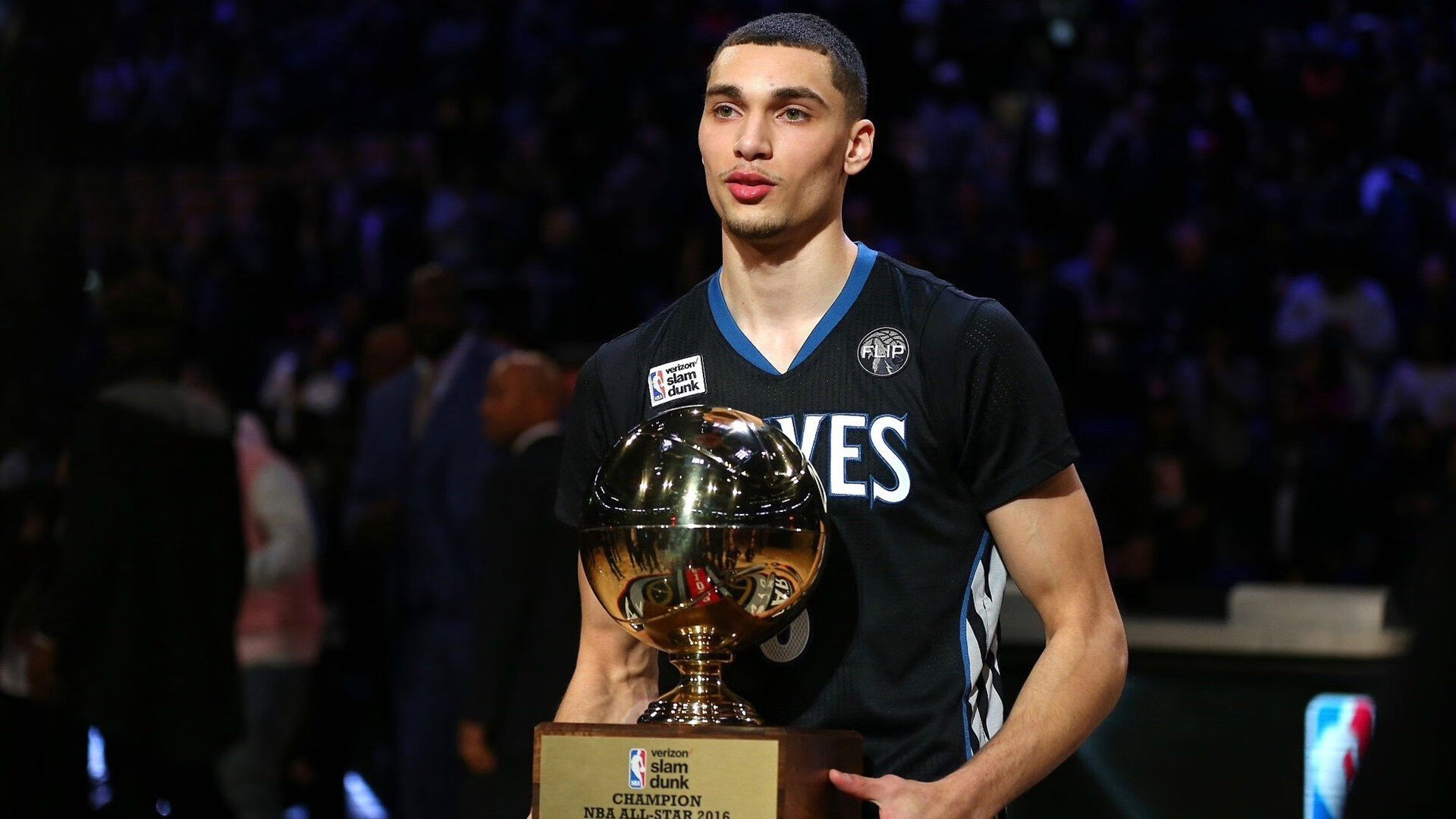 芝加哥的夜与昼，德罗赞抢七夜的孤独加冕