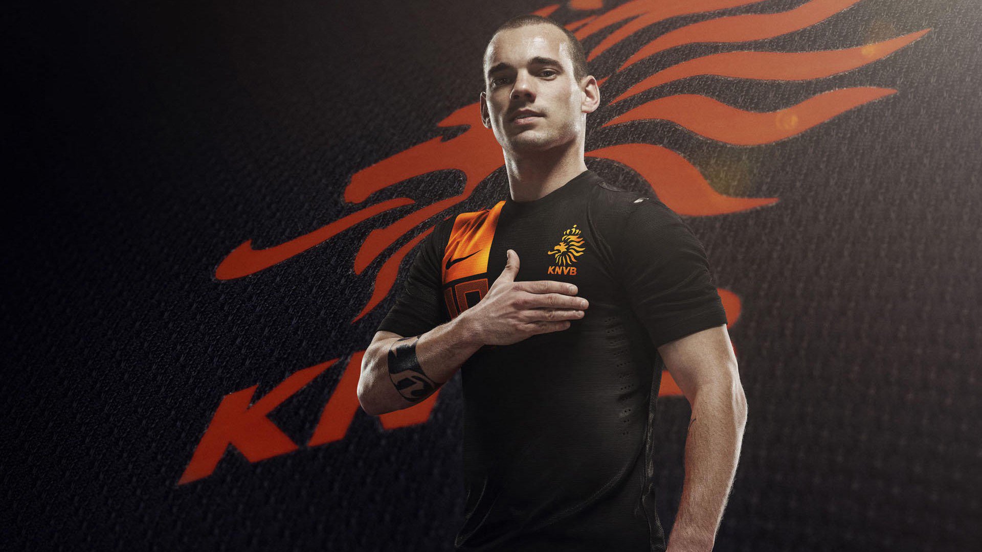 阿什拉夫闪耀F1新赛季揭幕战之夜,从赛道到聚光灯的完美跨越