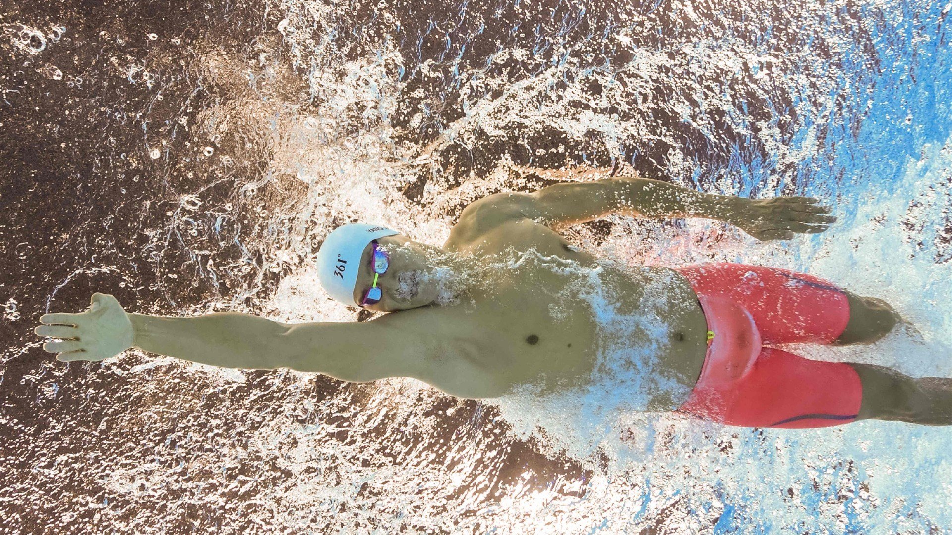 浓眉哥独木成林，福建队力克山西队展露新章