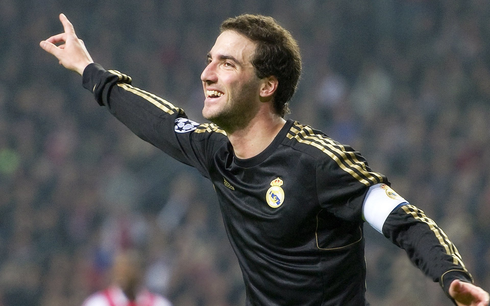 赛道奇迹，哈斯绝杀红牛，诺里斯刷新纪录之夜